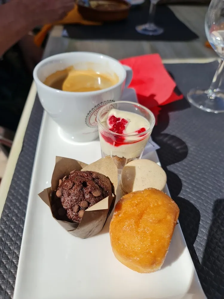 Café Gourmand